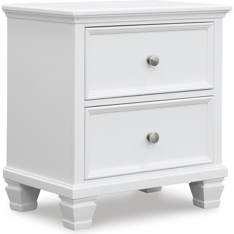  Signature Design by Ashley Fortman B680B17 6 pc King Panel Bedroom Set IMAGE 5