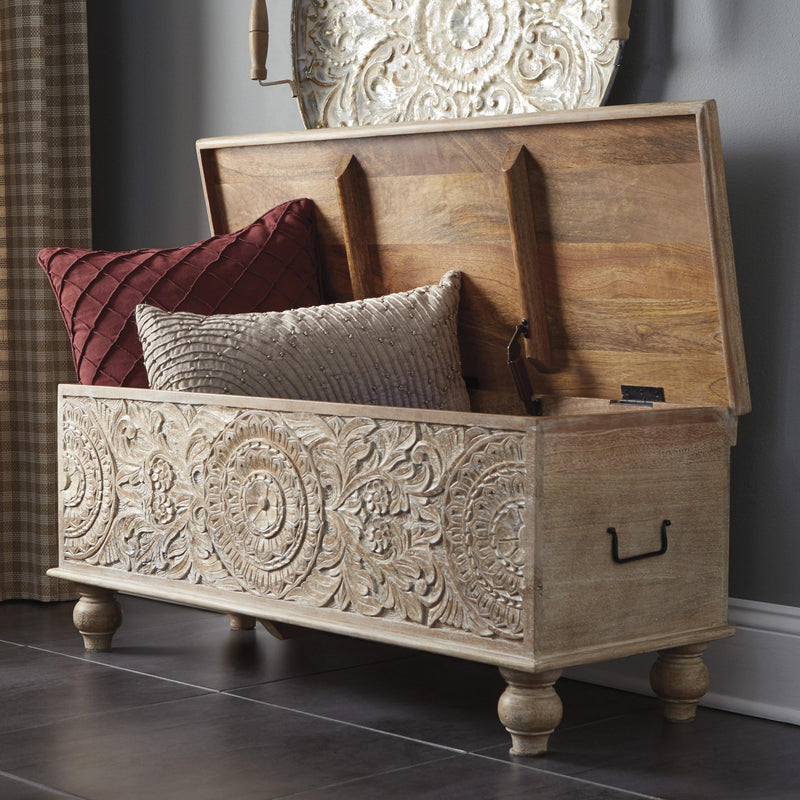 Signature Design by Ashley Fossil Ridge A4000039 Storage Bench IMAGE 3