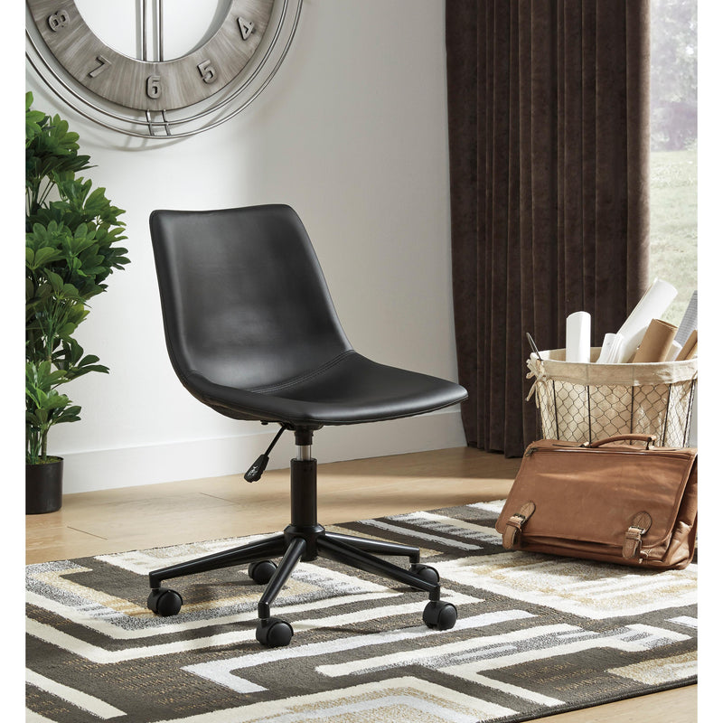 Signature Design by Ashley Office Chair Program H200-09 Home Office Swivel Desk Chair IMAGE 5