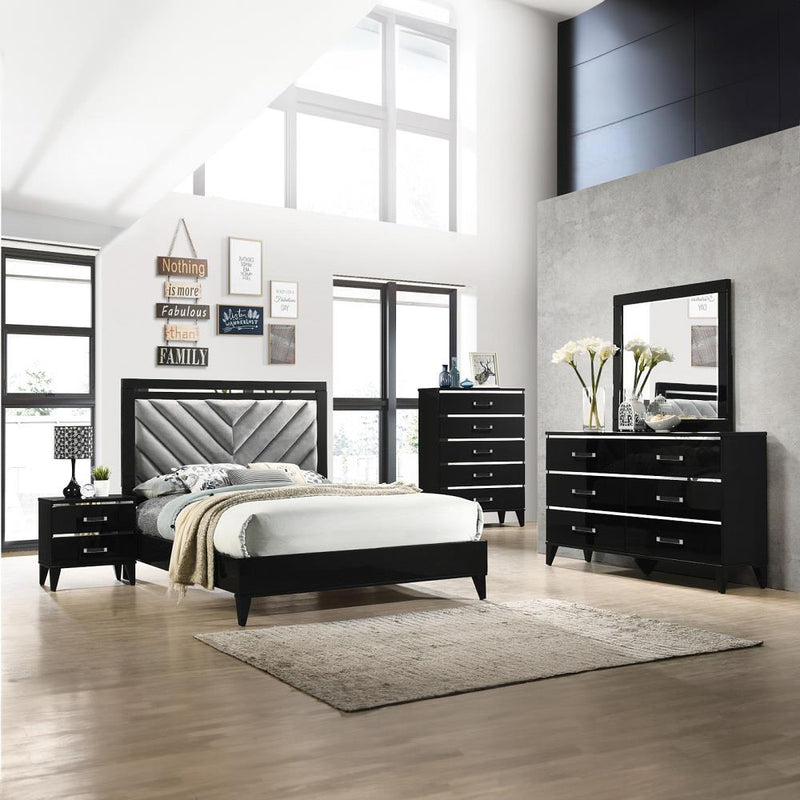 Acme Furniture Chelsie 27407EK EK Bed IMAGE 5