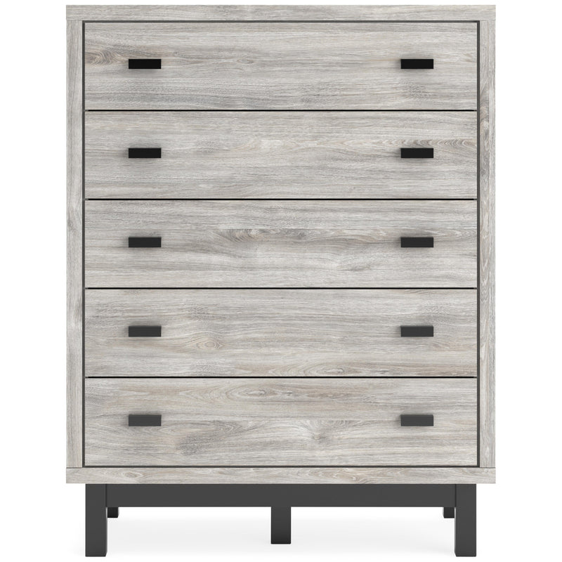 Signature Design by Ashley Vessalli 5-Drawer Chest B1036-345 IMAGE 3