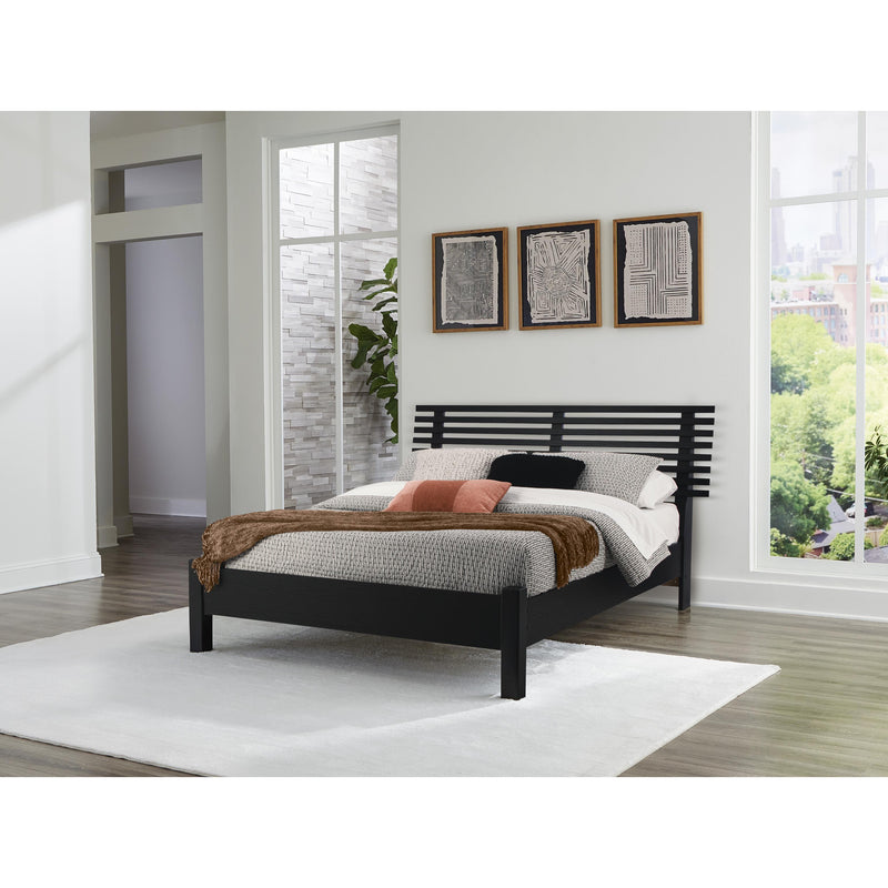 Signature Design by Ashley Danziar Queen Panel Bed B1013-157/B1013-154/B100-13 IMAGE 5