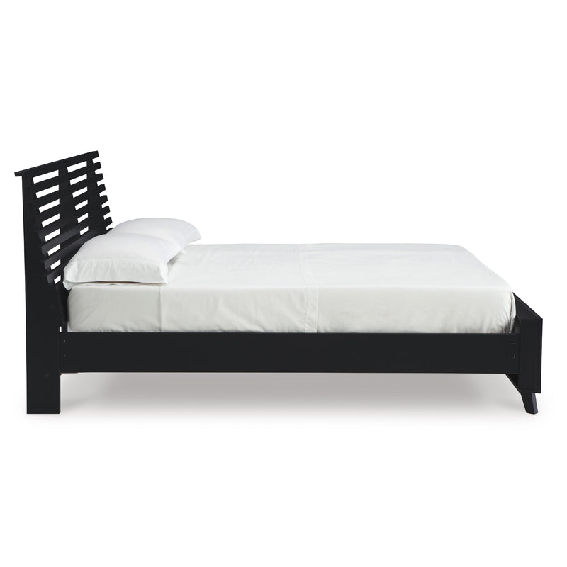 Signature Design by Ashley Danziar Queen Panel Bed B1013-157/B1013-54/B1013-95/B100-13 IMAGE 3