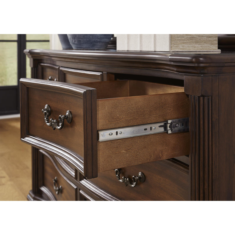 Signature Design by Ashley Lavinton 5-Drawer Chest B764-46 IMAGE 7