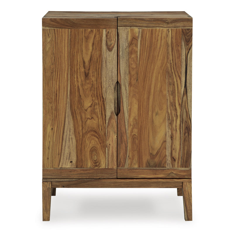 Signature Design by Ashley Dressonni D790-66 Bar Cabinet IMAGE 3