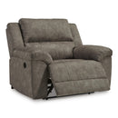  Signature Design by Ashley Laresview 3720352 Zero Wall Wide Seat Recliner IMAGE 2