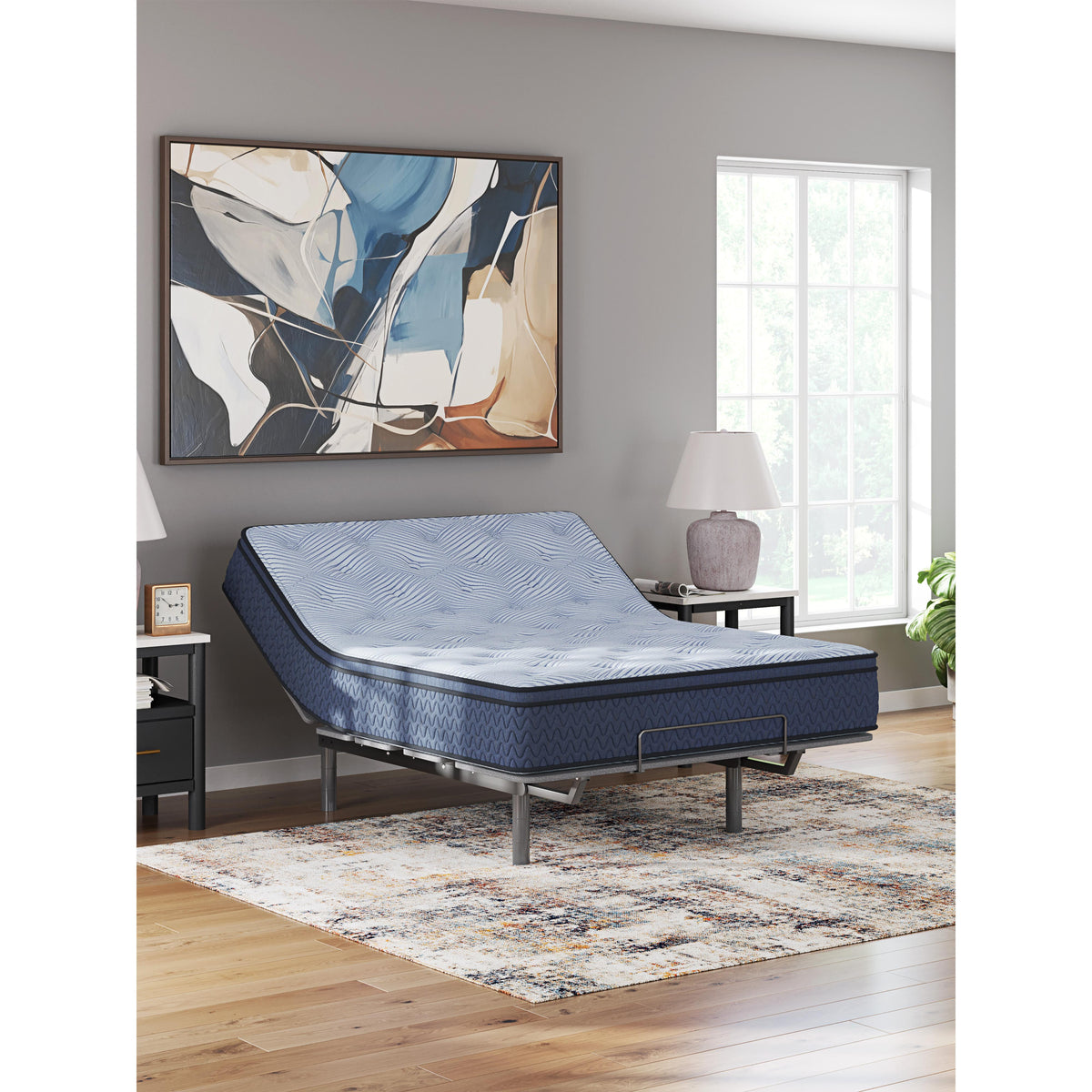 Sierra Sleep Peak 2.0 12 Hybrid M20331 Queen Mattress